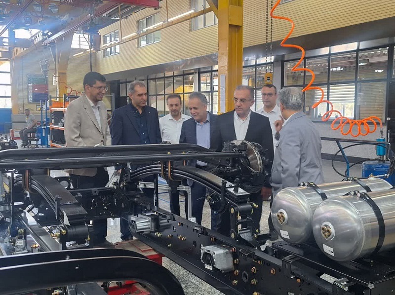 بازدید میدانی مدیرعامل گروه فنرسازی زر در راستای توسعه بازار 